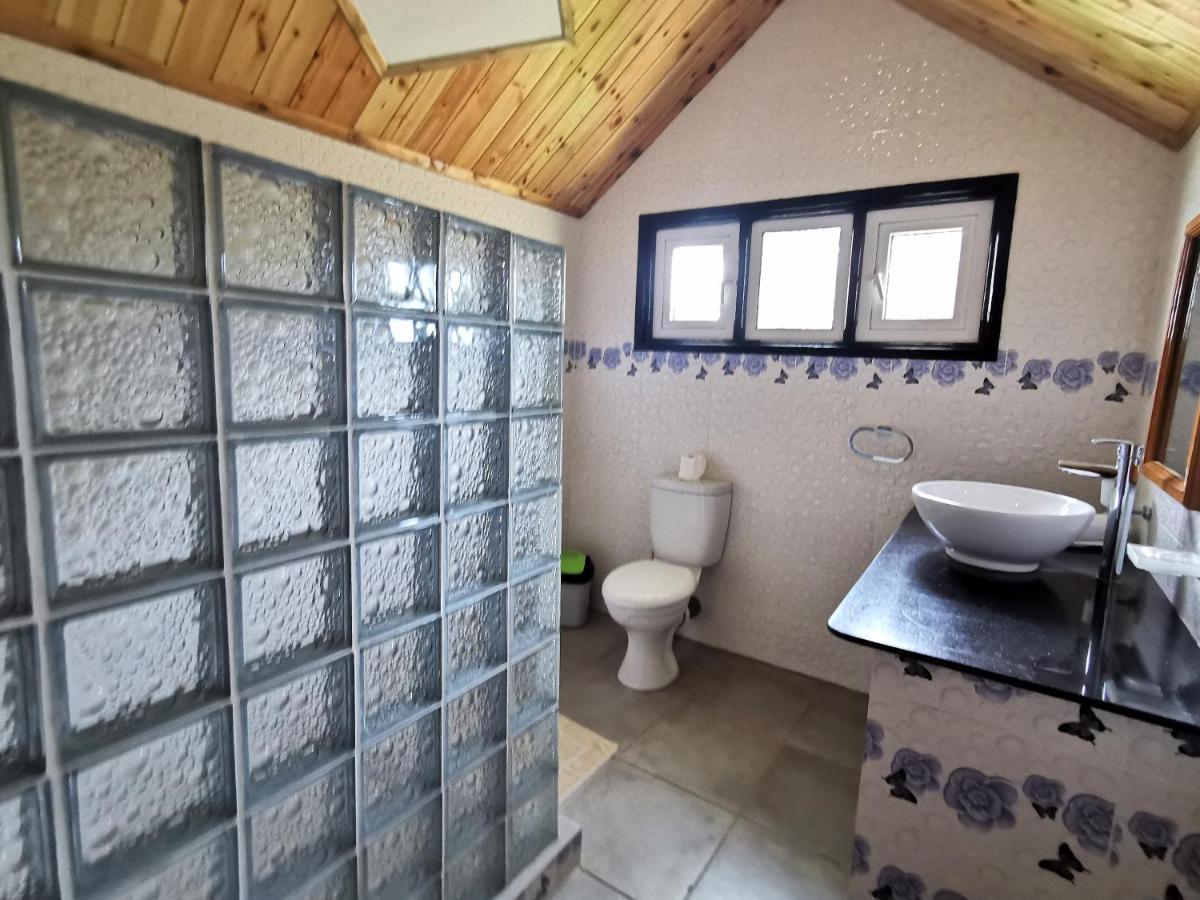 Chez Marva Grande Villa Coco 3 A 12 Personnes ลาดิก ภายนอก รูปภาพ